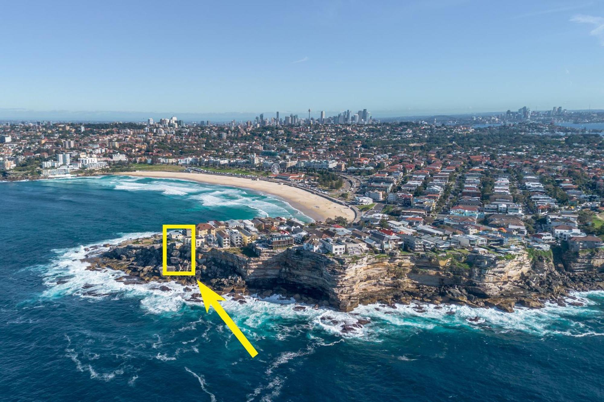 Upscale Cliffside Studio With Ocean Views North Bondi 悉尼 外观 照片